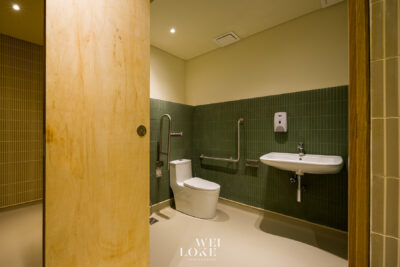Premium healthcare photography of Medipulih rehabilitation clinic interior.
